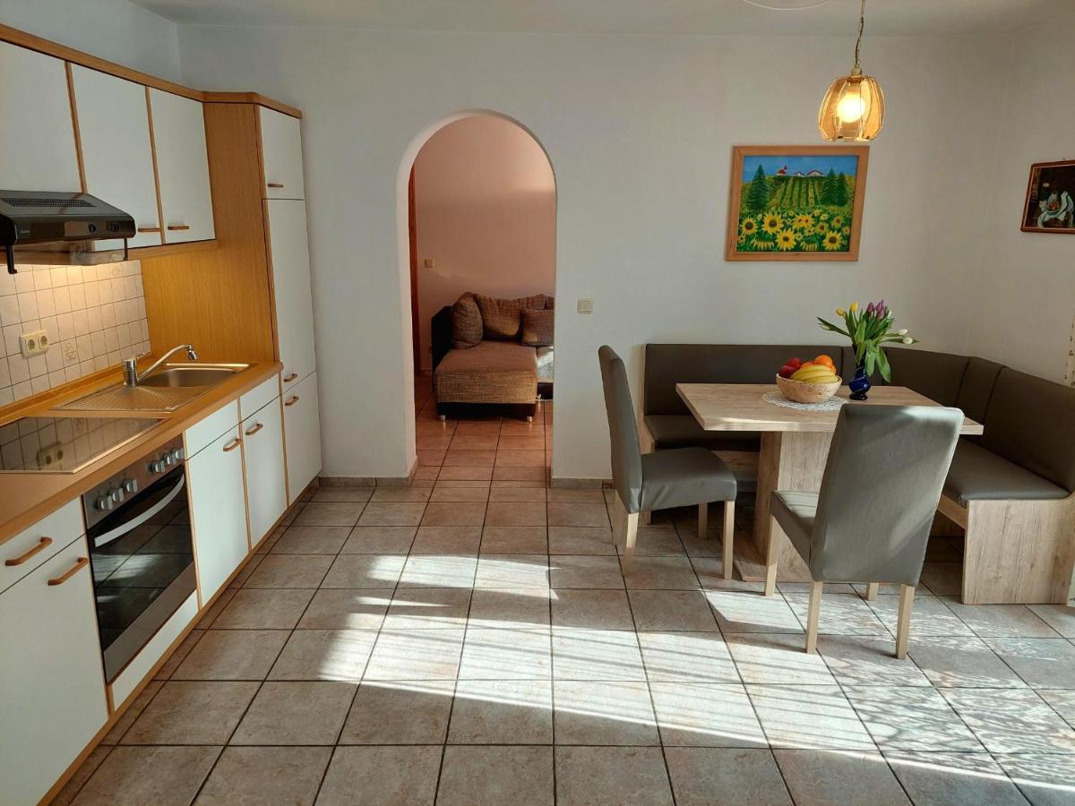 מרקטשלנברג Gaestehaus Schmuckenhof מראה חיצוני תמונה
